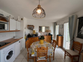 Appartement lumineux au port de plaisance des Sables-d'Olonne avec balcon et équipements modernes - FR-1-197-602